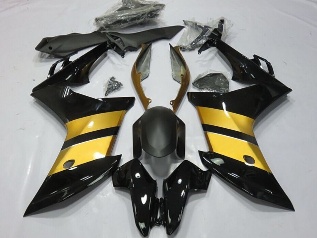 Acquista Carene Moto Honda CBR600F 2011-2013 - Oro Nero Lucido CBR Design