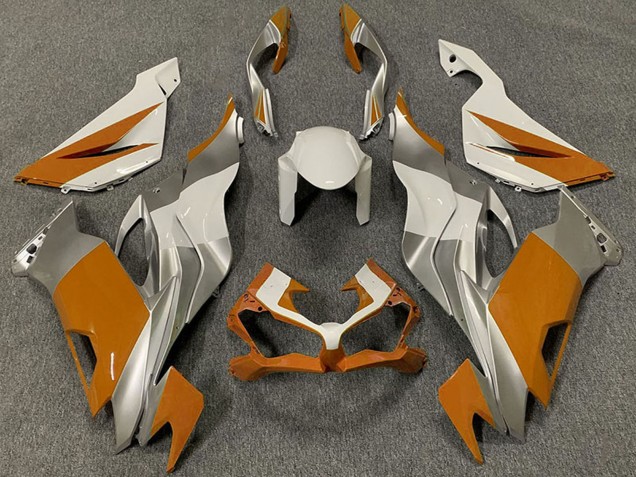 Acquista Carene Moto Kawasaki ZX6R 2019-2022 - Bianco Argento Arancia
