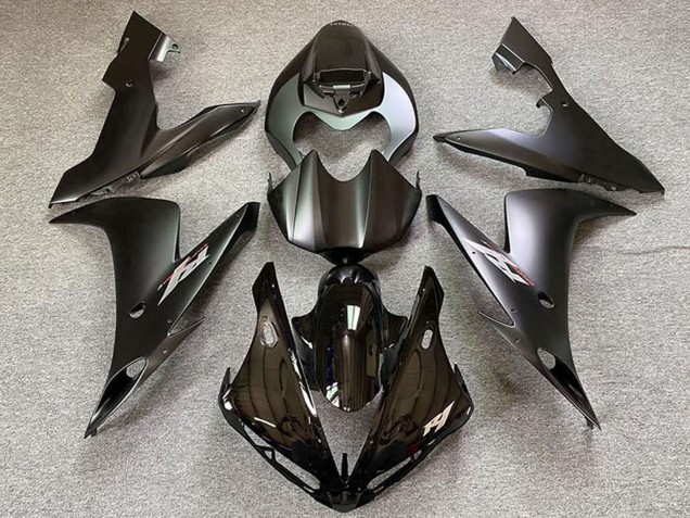 Acquista Carene Moto Yamaha R1 2004-2006 - Nero Lucido Nero Opaco