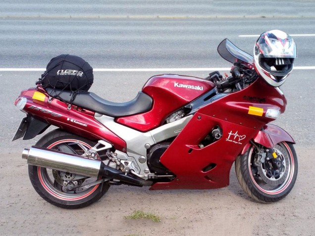 Acquista Carena Moto Kawasaki ZZR1100 1993-2003 - Rosso