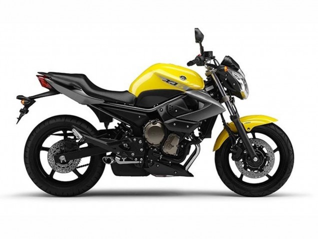 Acquista Carena Moto Yamaha XJ6 2009-2012 - Nero Giallo