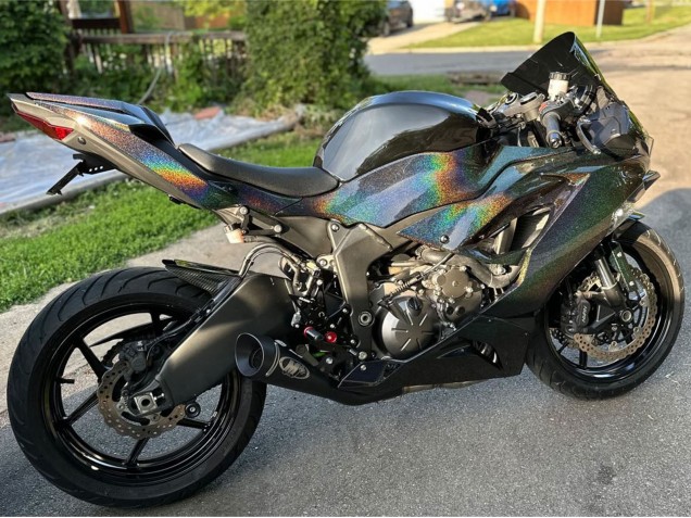 Acquista Carena Moto Kawasaki ZX6R 2019-2022 - Nero Arcobaleno