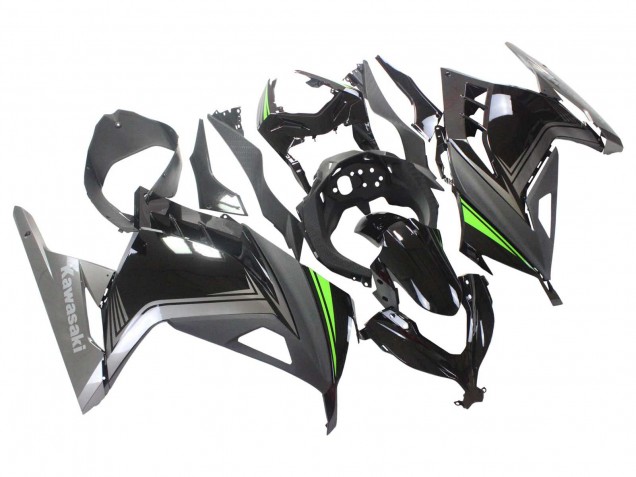 Acquista Carena Moto Kawasaki EX300 2013-2024 - Nero Lucido Nero Opaco Verde