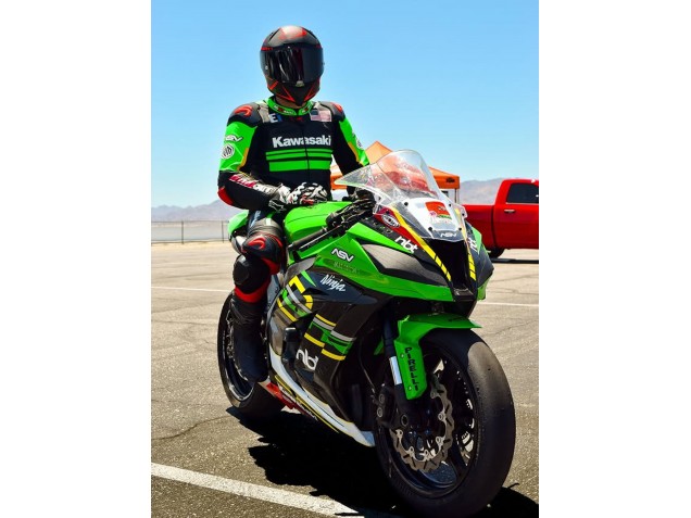 Acquista Carena Moto Kawasaki ZX10R 2011-2015 - Verde Giallo Bianco Nero Rosso Pirelli