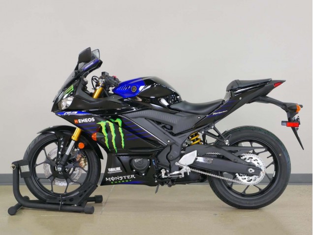 Acquista Carena Moto Yamaha YZF R3/R25 2022-2024 - Blu Verde Nero Mostro Yamalube ENEOS