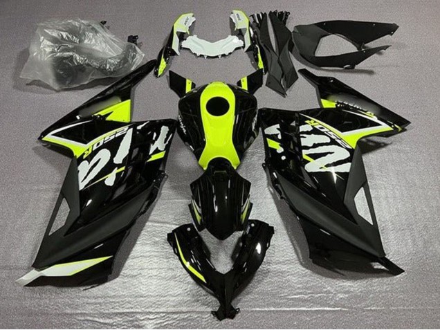 Acquista Carena Moto Kawasaki EX300 2013-2024 - Nero Lucido Neon Giallo Bianco