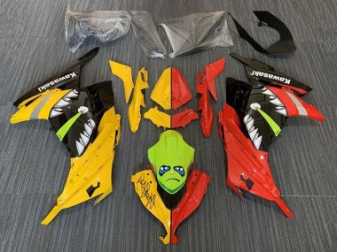 Acquista Carena Moto Kawasaki EX300 2013-2024 - Giallo Rosso Verde Squalo