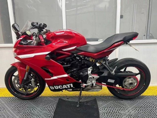 Acquista Carena Moto Ducati Supersport 939/939S 2017-2022 - Rosso Nero Bianco Banda