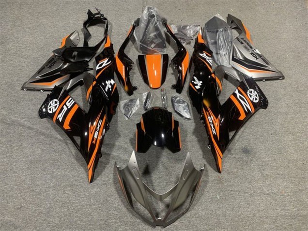 Acquista Carena Moto Kawasaki ZX6R 2013-2018 - Arancia Nero Lucido