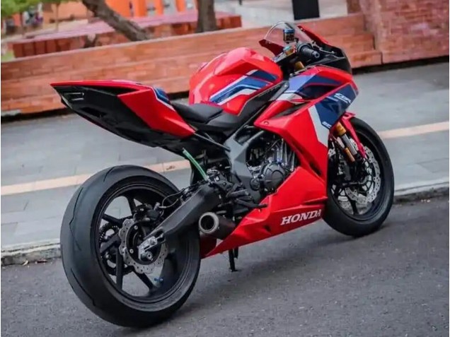 Acquista Carena Moto Honda CBR250RR 2017-2022 - Rosso Blu Bianco