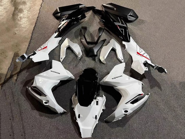 Acquista Carena Moto Honda ADV160 2022-2024 - Bianco Nero Lucido