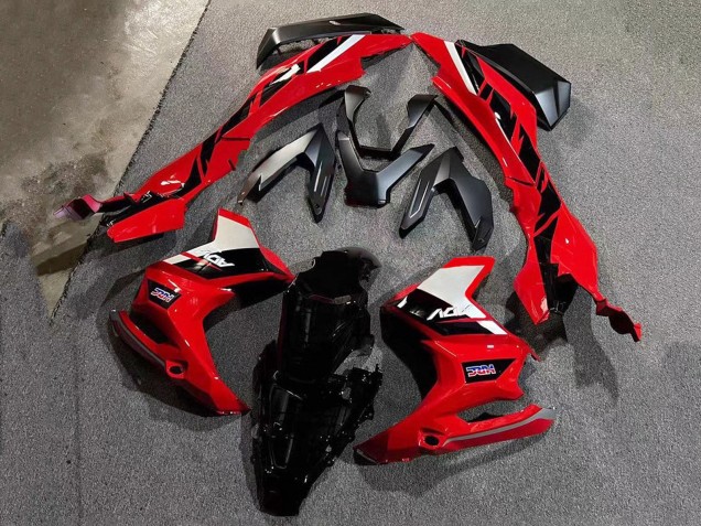 Acquista Carena Moto Honda ADV160 2022-2024 - Rosso Bianco Nero Lucido HRC