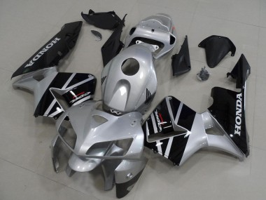 Acquista Carena Moto Honda CBR600RR 2005-2006 - Argento Nero Lucido
