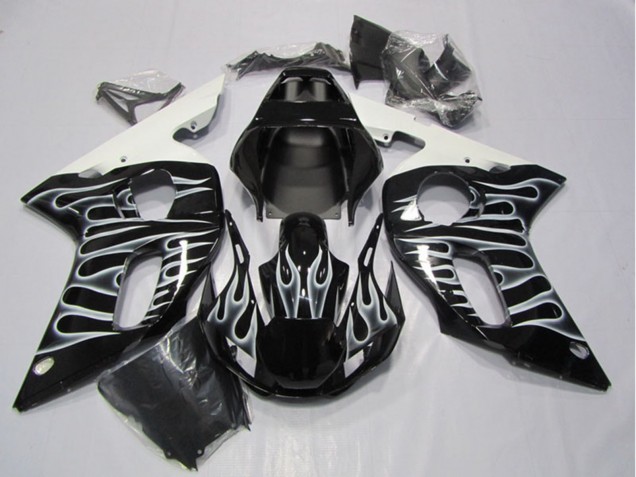 Acquista Carena Moto Yamaha YZF R6 1998-2002 - Nero Lucido Bianco Fiamma