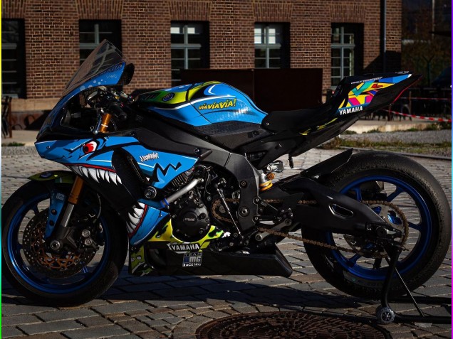 Acquista Carena Moto Yamaha YZF R1 2015-2019 - Blu Giallo Squalo