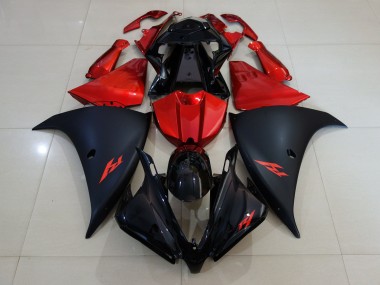 Acquista Nero Opaco & Rosso Fuoco 12-14 R1 Carene Moto