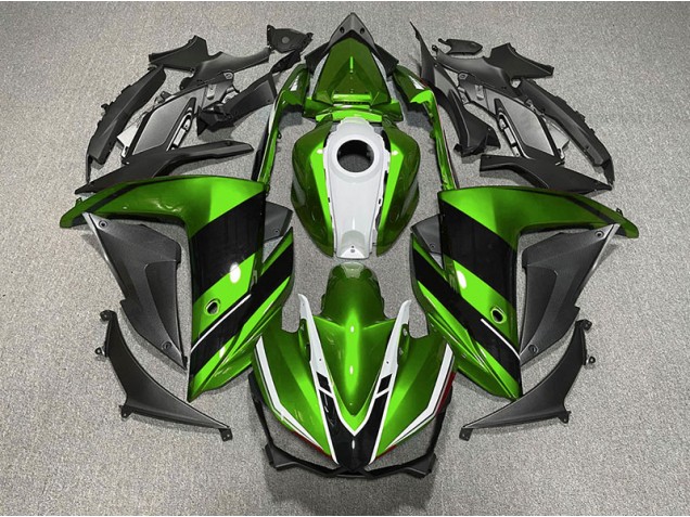 Verde Nero & Bianco 15-18 R3 Carene Moto