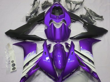 Acquista Viola Brillante & Bianco 04-06 R1 Carene Moto
